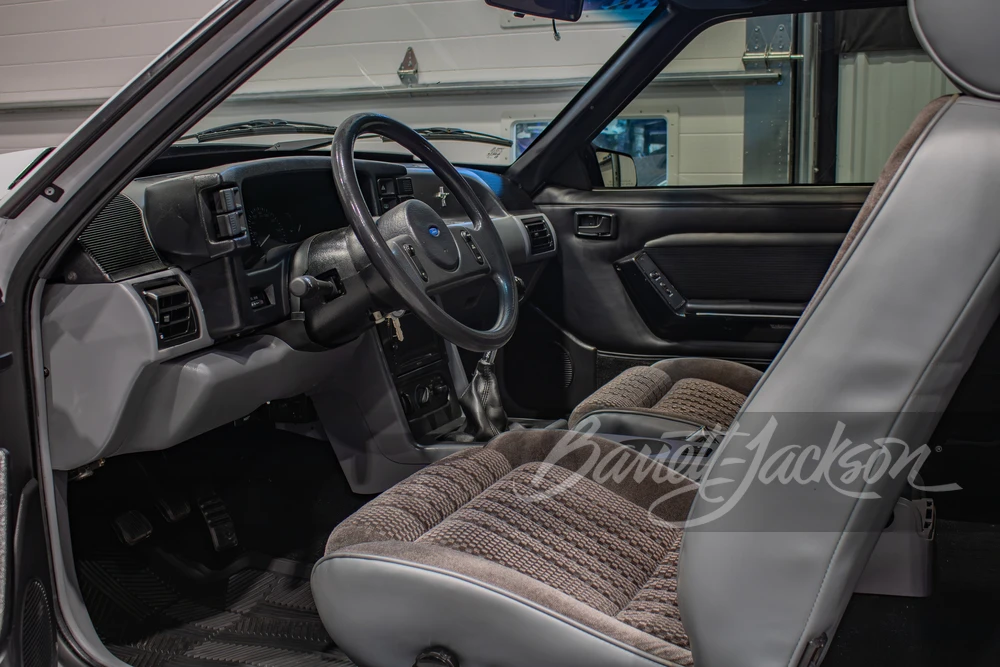 1993 Ford Mustang 3rd Gen - Image 4 of 31