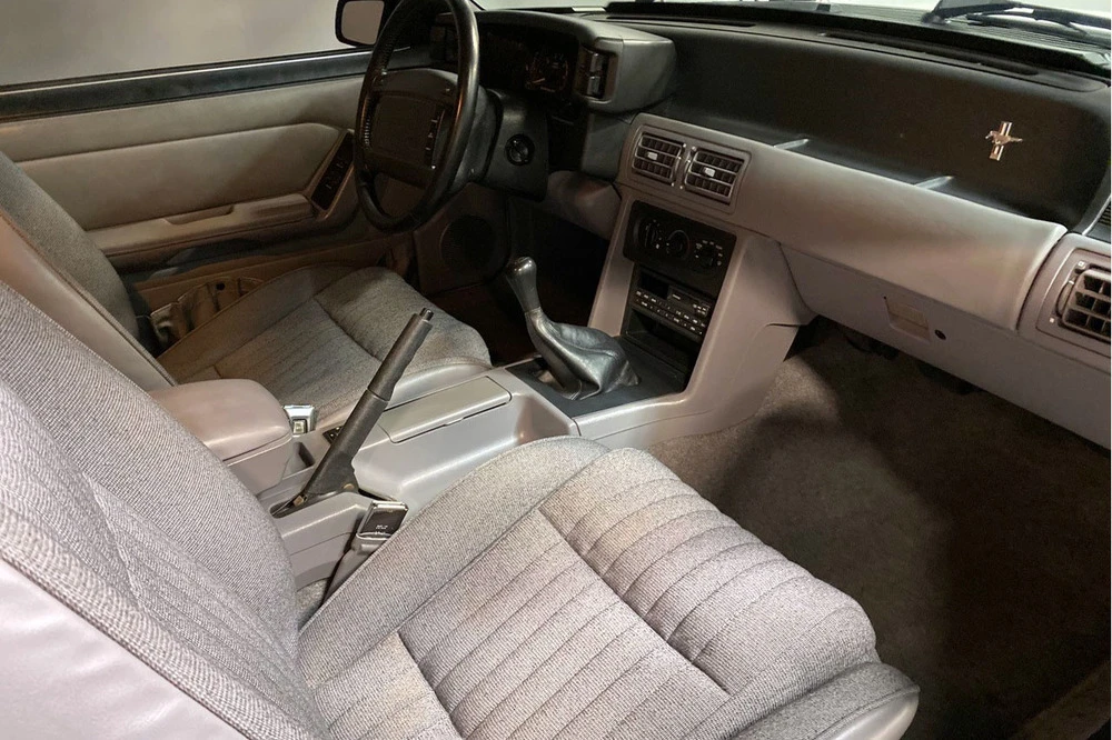 1993 Ford Mustang 3rd Gen - Image 3 of 4