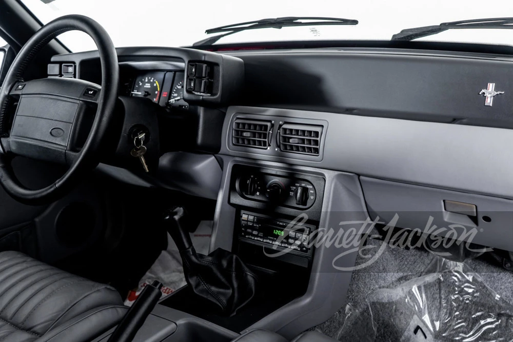 1993 Ford Mustang 3rd Gen - Image 4 of 5