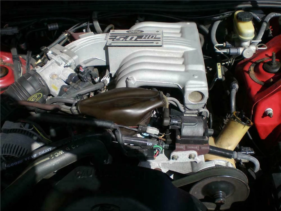 1993 Ford Thunderbird 10th Gen - Image 3 of 5
