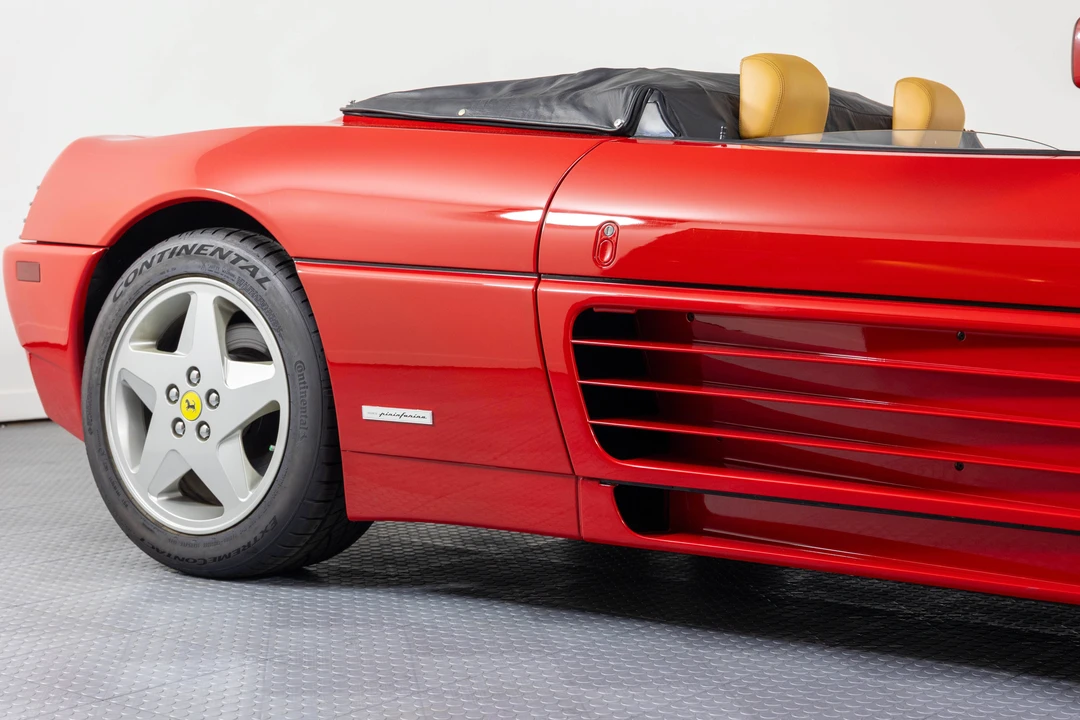 1993 Ferrari 348 Spider - Image 27 of 31