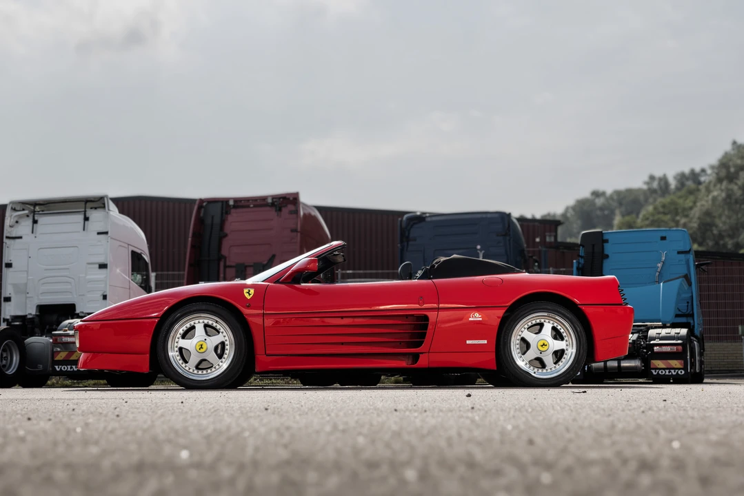 1993 Ferrari 348 Spider - Image 8 of 31