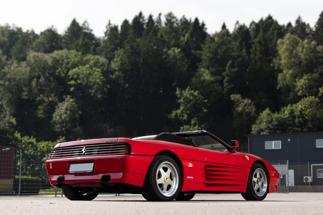 1993 Ferrari 348 Spider - Image 5 of 31