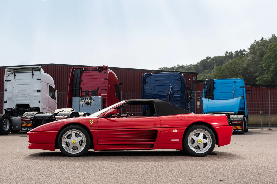1993 Ferrari 348 Spider - Image 11 of 31