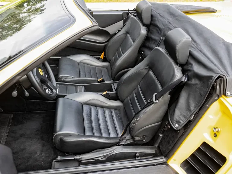 1993 Ferrari 348 Spider - Image 18 of 31