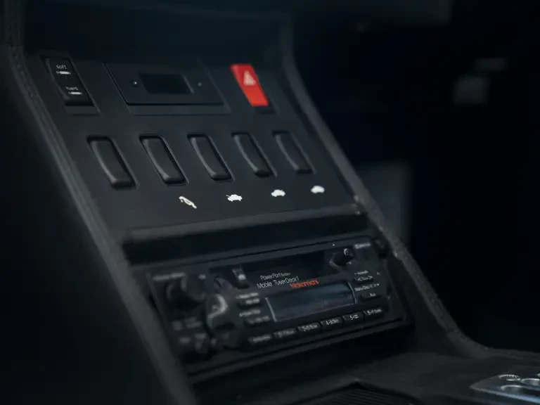 1993 Ferrari Mondial t - Image 13 of 23