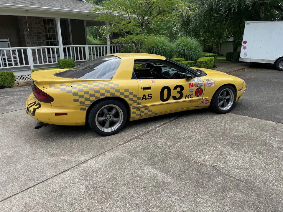 1993 Pontiac Firebird 4th Gen - Image 4 of 6