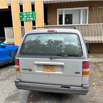 1993 Ford Aerostar Minivan
