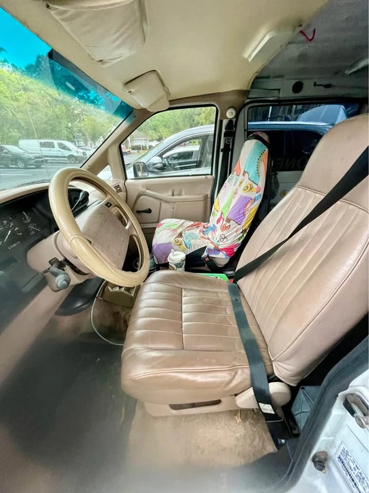 1993 Ford Aerostar - Image 6 of 10