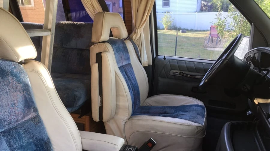 1993 Ford Econoline Van - Image 3 of 6