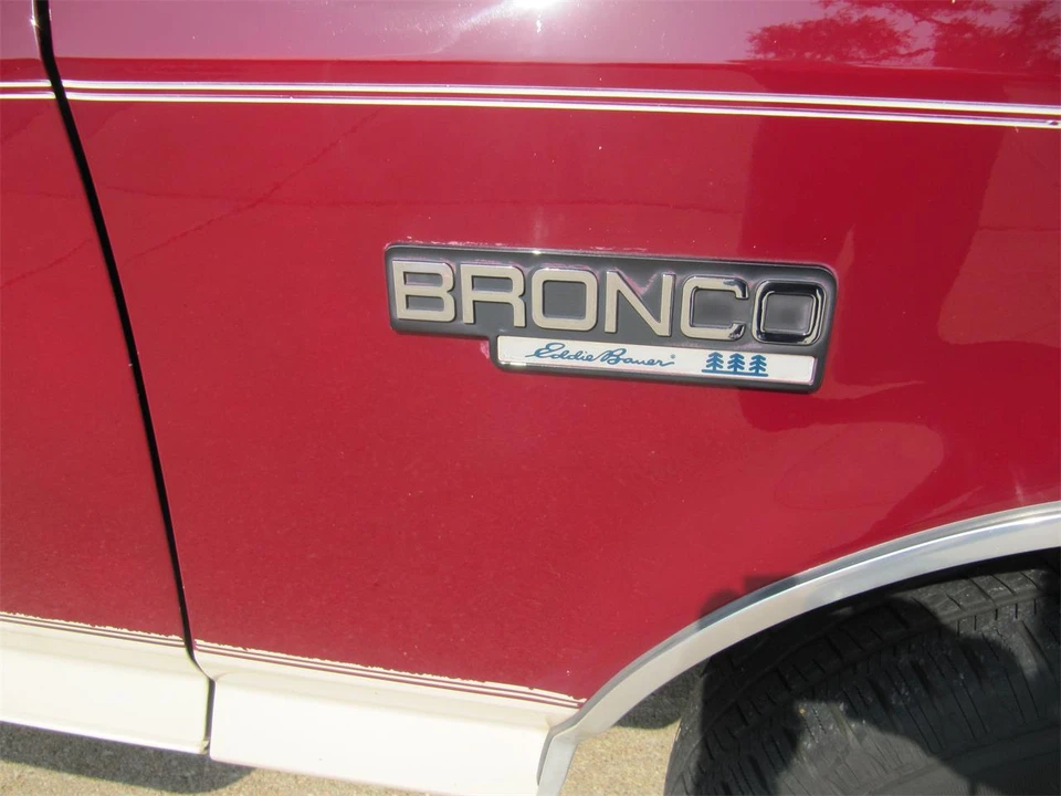 1993 Ford Bronco 5th Gen - Image 11 of 31