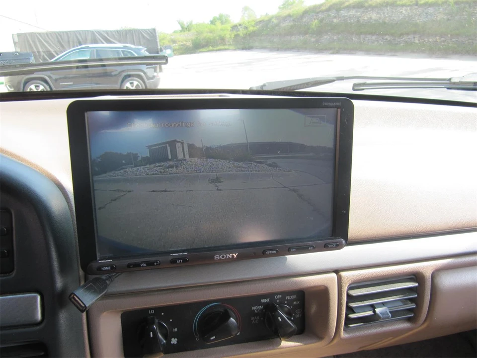 1993 Ford Bronco 5th Gen - Image 18 of 31