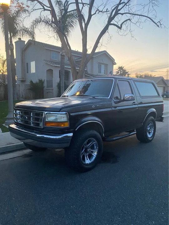 1993 Ford Bronco 5th Gen - Image 2 of 2