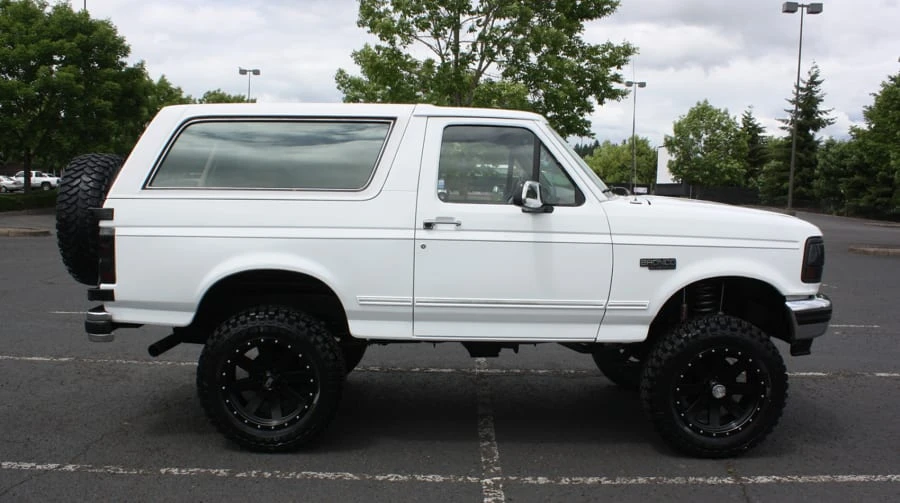 1993 Ford Bronco 5th Gen - Image 5 of 10