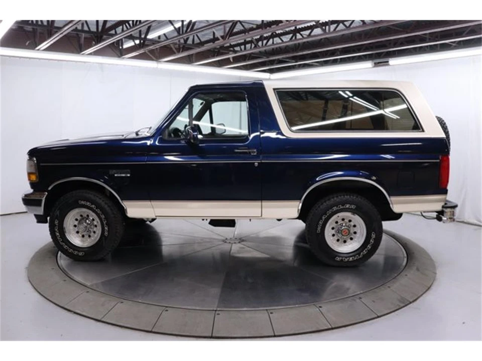 1993 Ford Bronco 5th Gen - Image 4 of 31