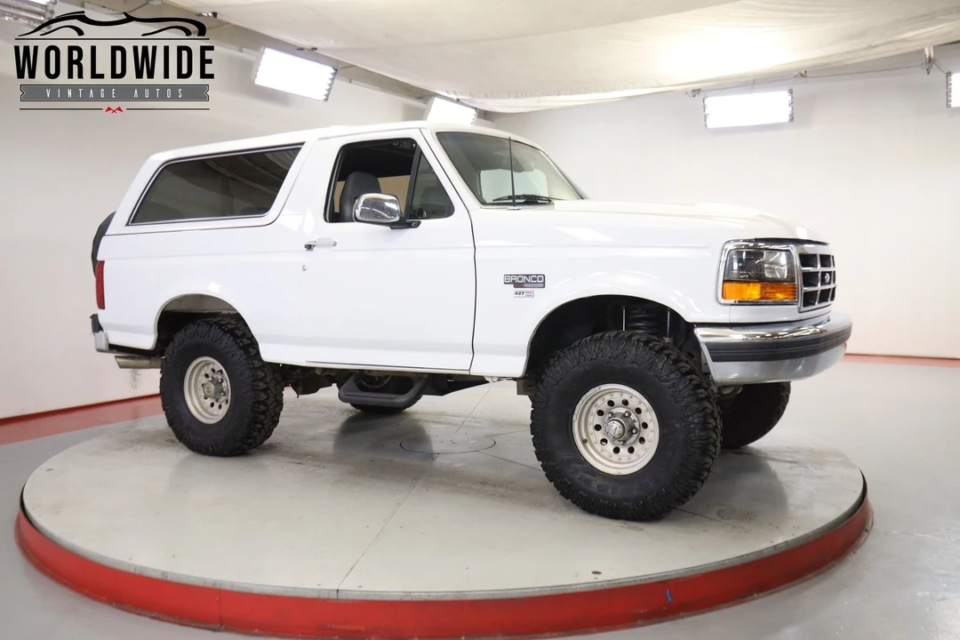 1993 Ford Bronco 5th Gen - Image 2 of 12