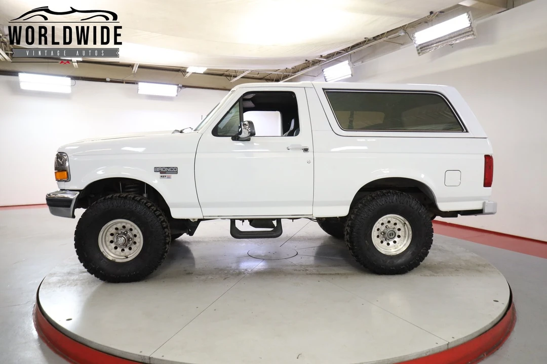 1993 Ford Bronco 5th Gen - Image 3 of 12