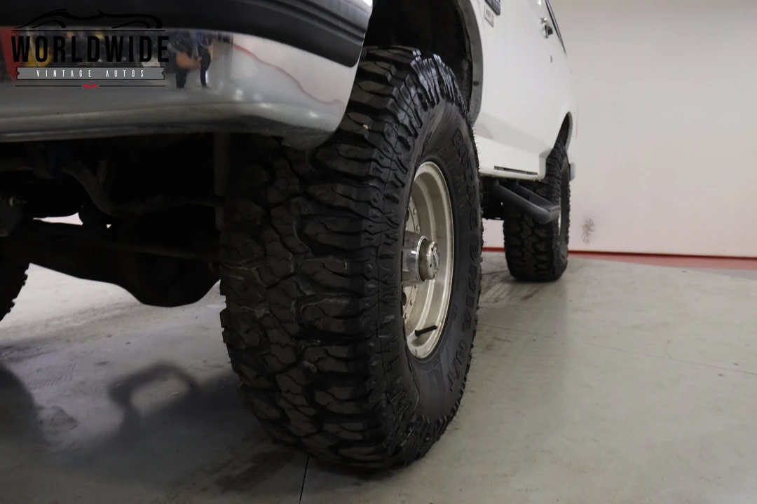 1993 Ford Bronco 5th Gen - Image 11 of 12
