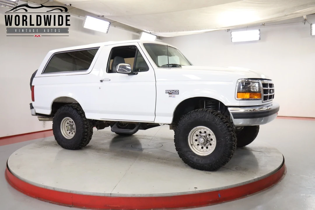 1993 Ford Bronco 5th Gen - Image 2 of 12