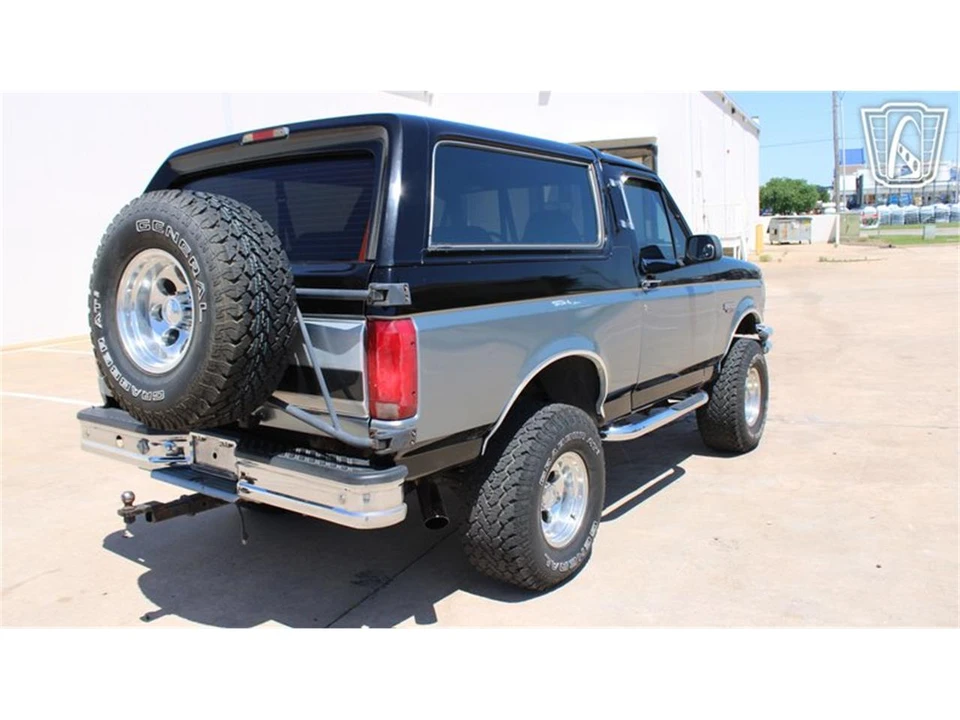 1993 Ford Bronco 5th Gen - Image 22 of 31