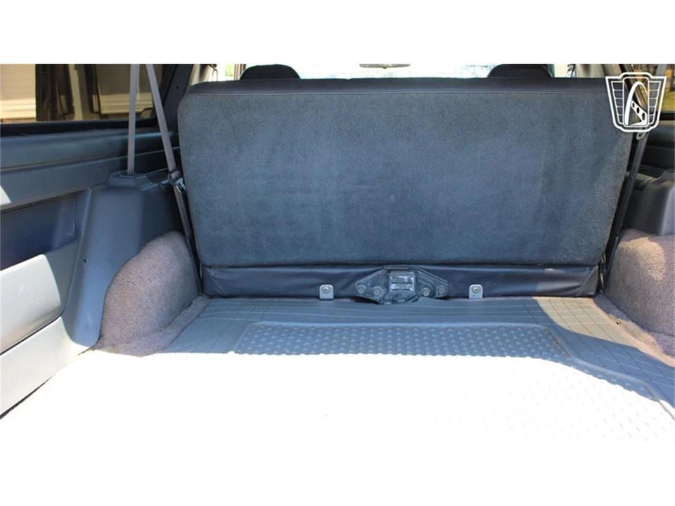 1993 Ford Bronco 5th Gen - Image 14 of 31
