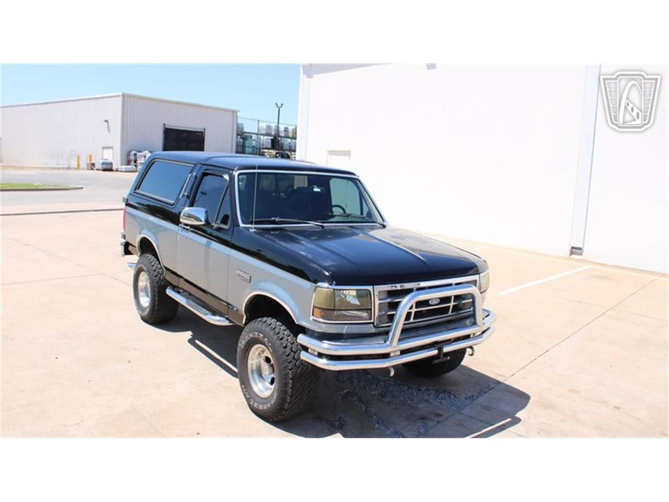 1993 Ford Bronco 5th Gen - Image 29 of 31