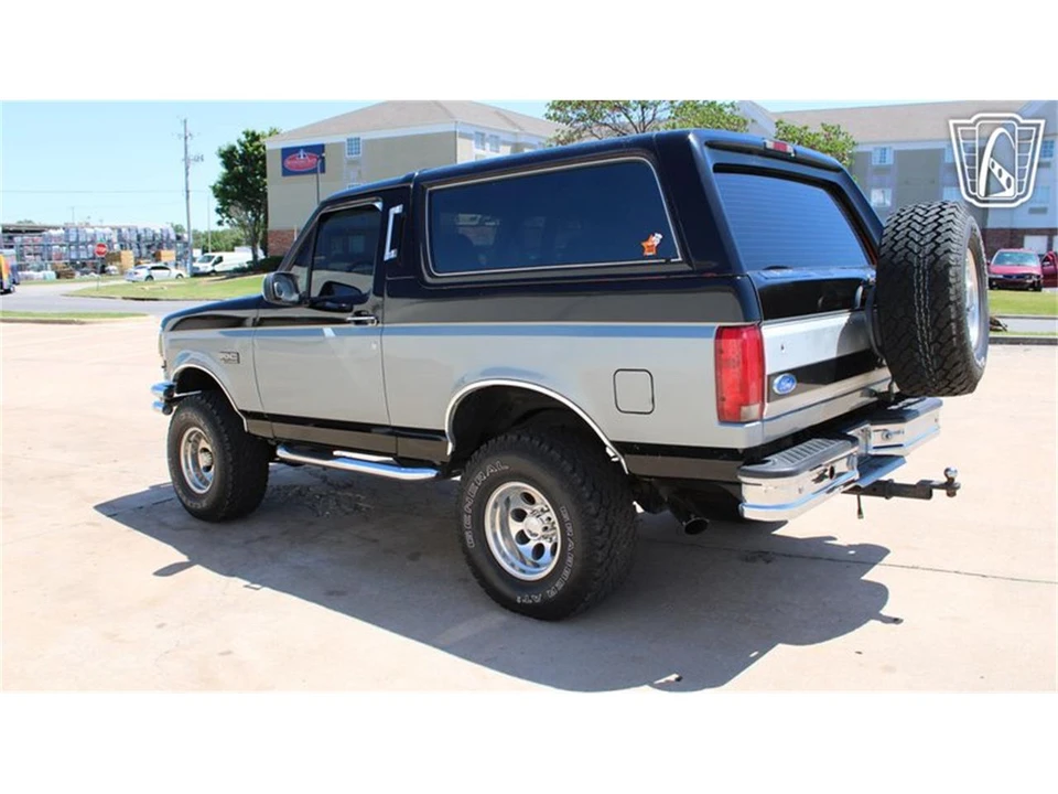 1993 Ford Bronco 5th Gen - Image 4 of 31