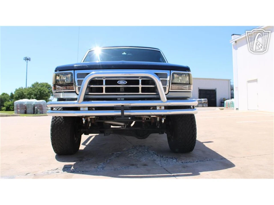 1993 Ford Bronco 5th Gen - Image 30 of 31