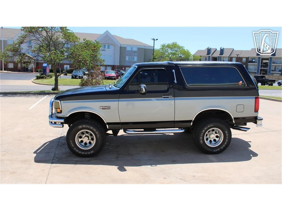 1993 Ford Bronco 5th Gen - Image 25 of 31