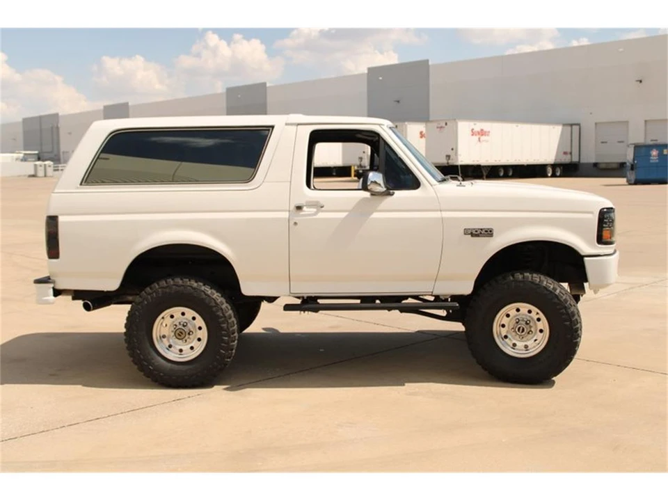 1993 Ford Bronco 5th Gen - Image 18 of 31