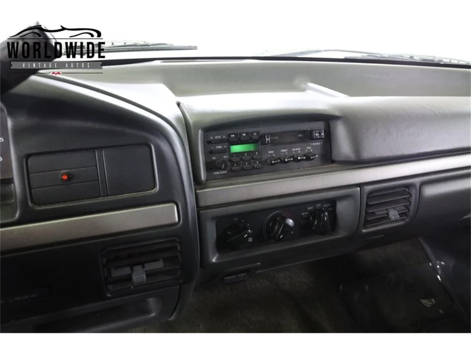 1993 Ford Bronco 5th Gen - Image 30 of 31