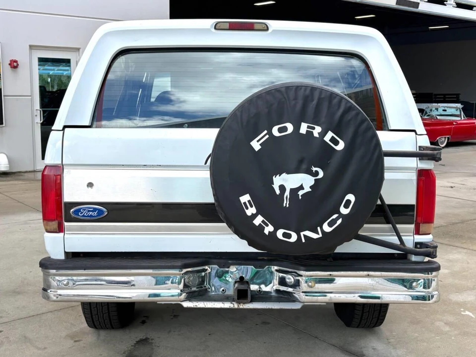 1993 Ford Bronco 5th Gen - Image 7 of 31