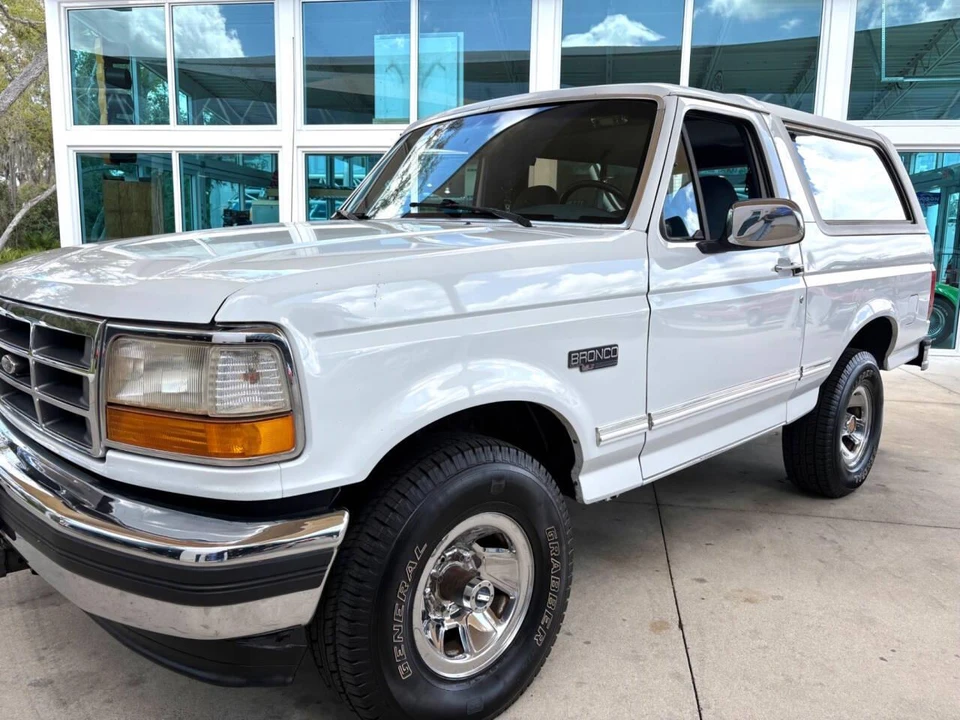 1993 Ford Bronco 5th Gen - Image 13 of 31