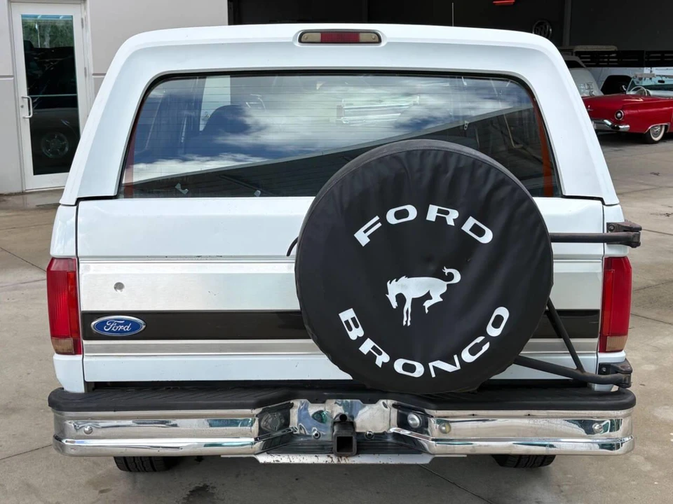 1993 Ford Bronco 5th Gen - Image 8 of 31