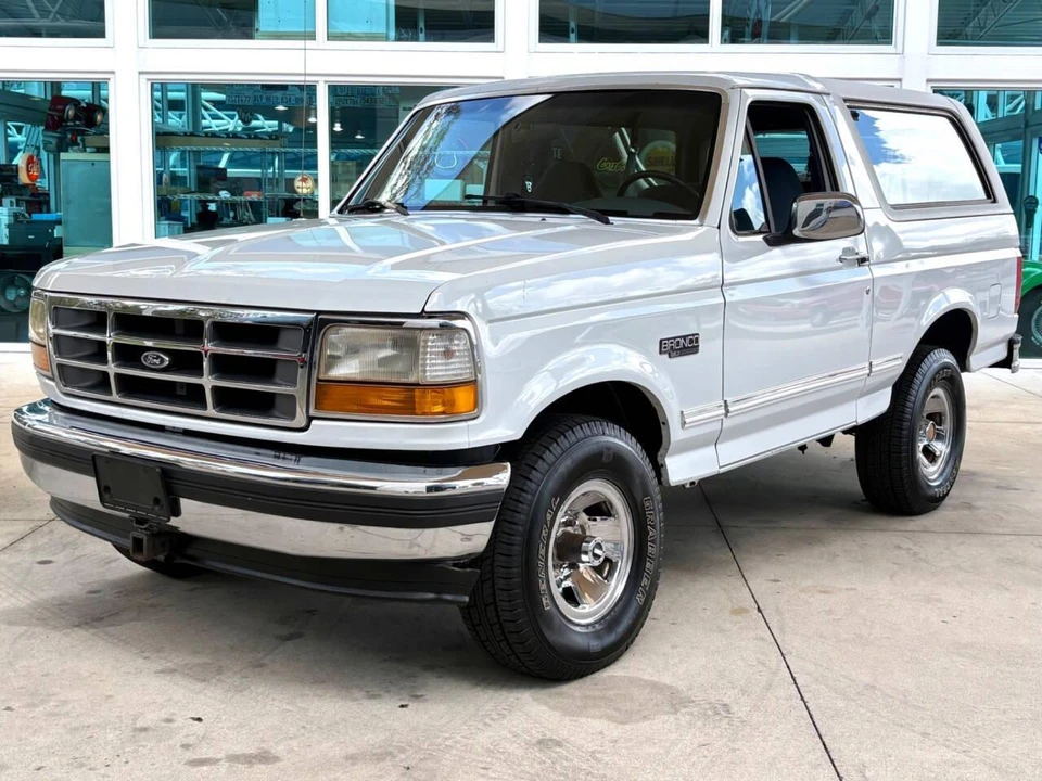 1993 Ford Bronco 5th Gen - Image 12 of 31