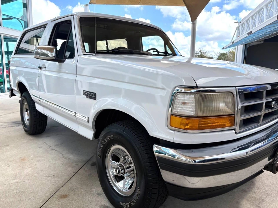 1993 Ford Bronco 5th Gen - Image 20 of 31
