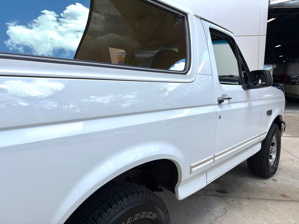 1993 Ford Bronco 5th Gen - Image 18 of 31