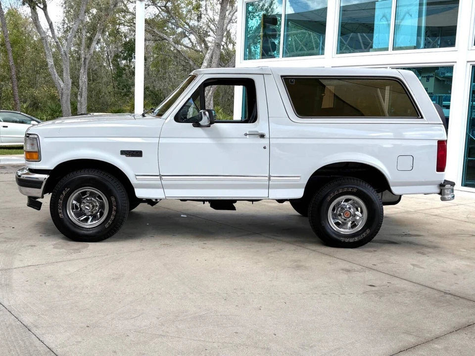 1993 Ford Bronco 5th Gen - Image 11 of 21
