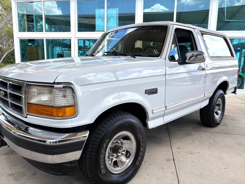 1993 Ford Bronco 5th Gen - Image 13 of 21