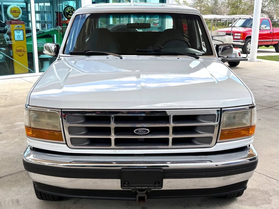 1993 Ford Bronco 5th Gen - Image 3 of 21