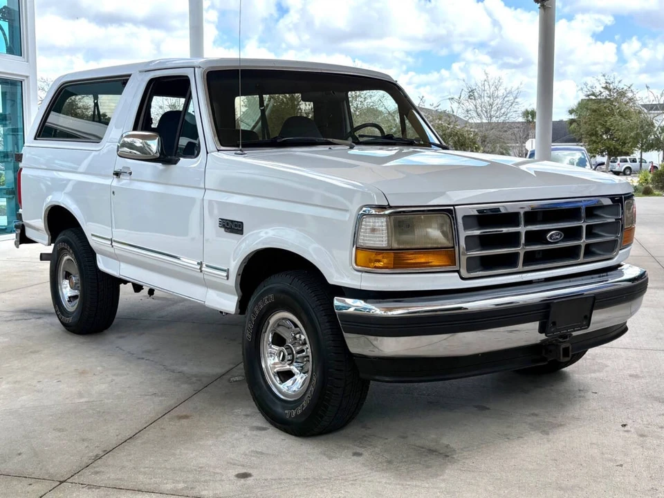 1993 Ford Bronco 5th Gen - Image 4 of 21