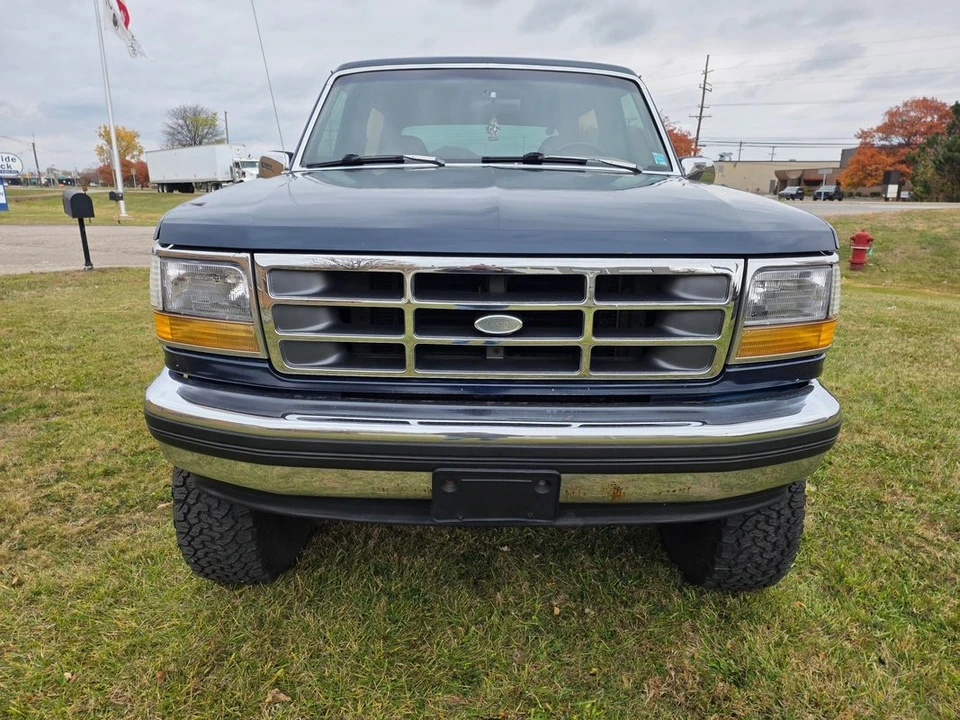 1993 Ford Bronco 5th Gen - Image 3 of 21