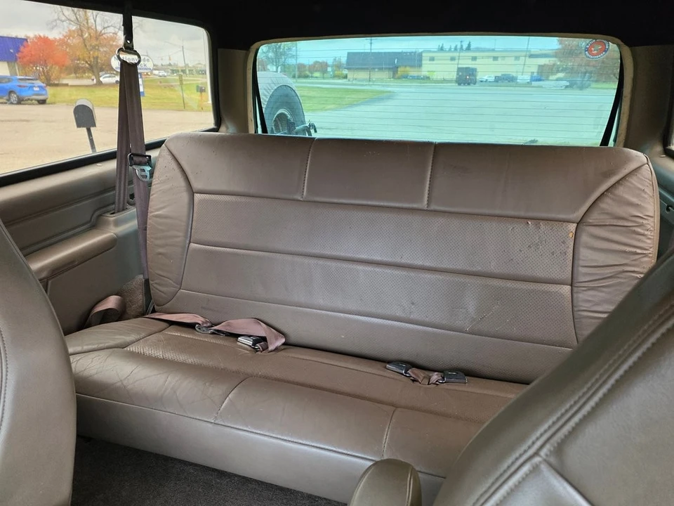 1993 Ford Bronco 5th Gen - Image 17 of 21