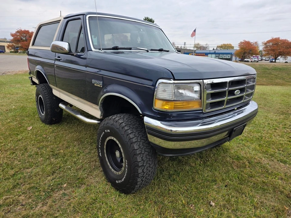 1993 Ford Bronco 5th Gen - Image 4 of 21