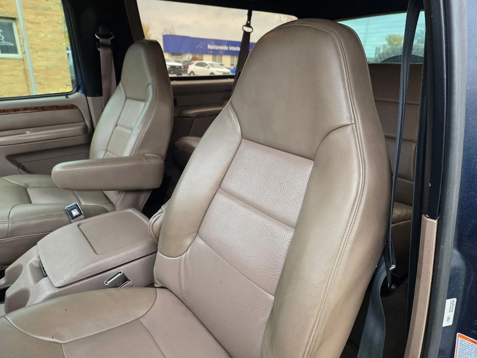 1993 Ford Bronco 5th Gen - Image 18 of 21