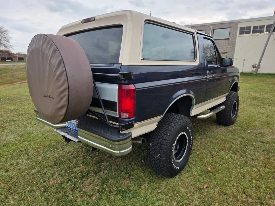 1993 Ford Bronco 5th Gen - Image 6 of 21
