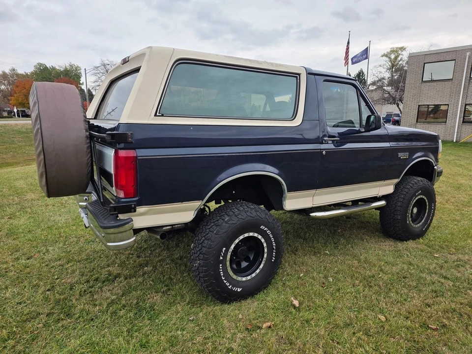 1993 Ford Bronco 5th Gen - Image 5 of 21