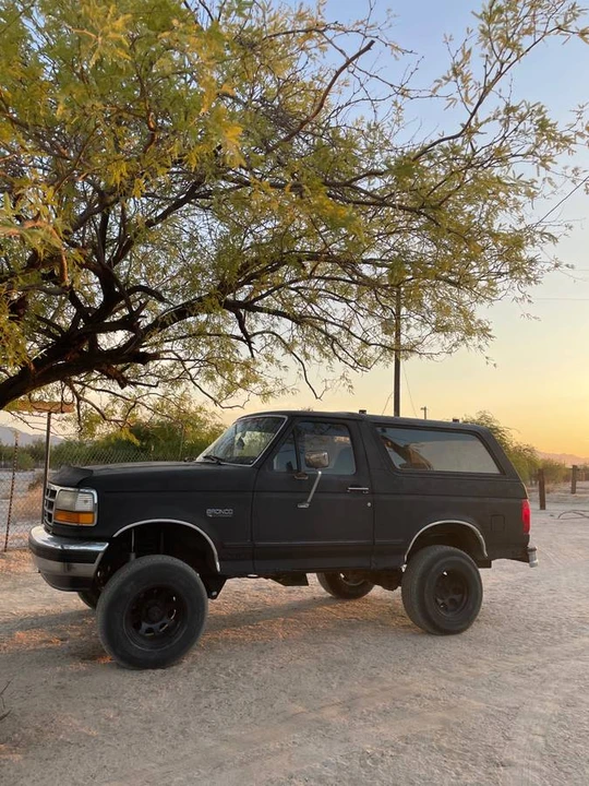 1993 Ford Bronco 5th Gen - Image 3 of 9