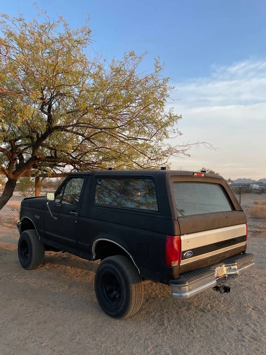 1993 Ford Bronco 5th Gen - Image 4 of 9
