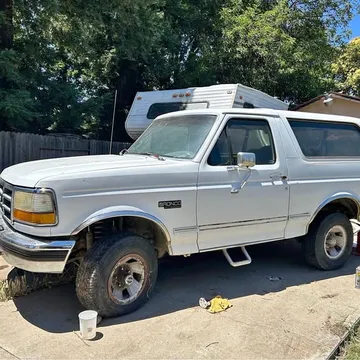 1993 Ford Bronco Badlands Sport Utility 2D